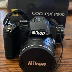 Nikon COOLPIX P500 Black Camera